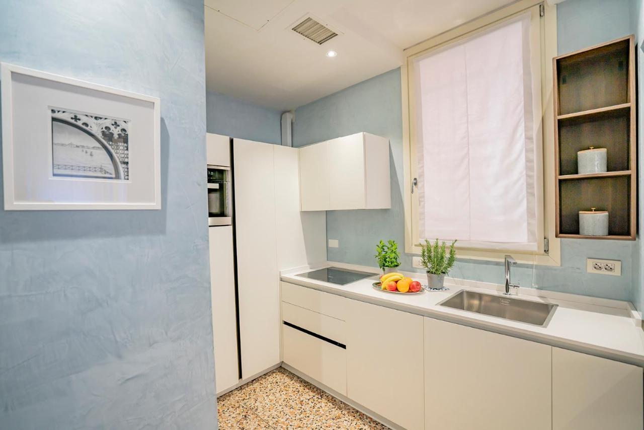 Dimora Sant'Andrea Canal View Венеция Экстерьер фото